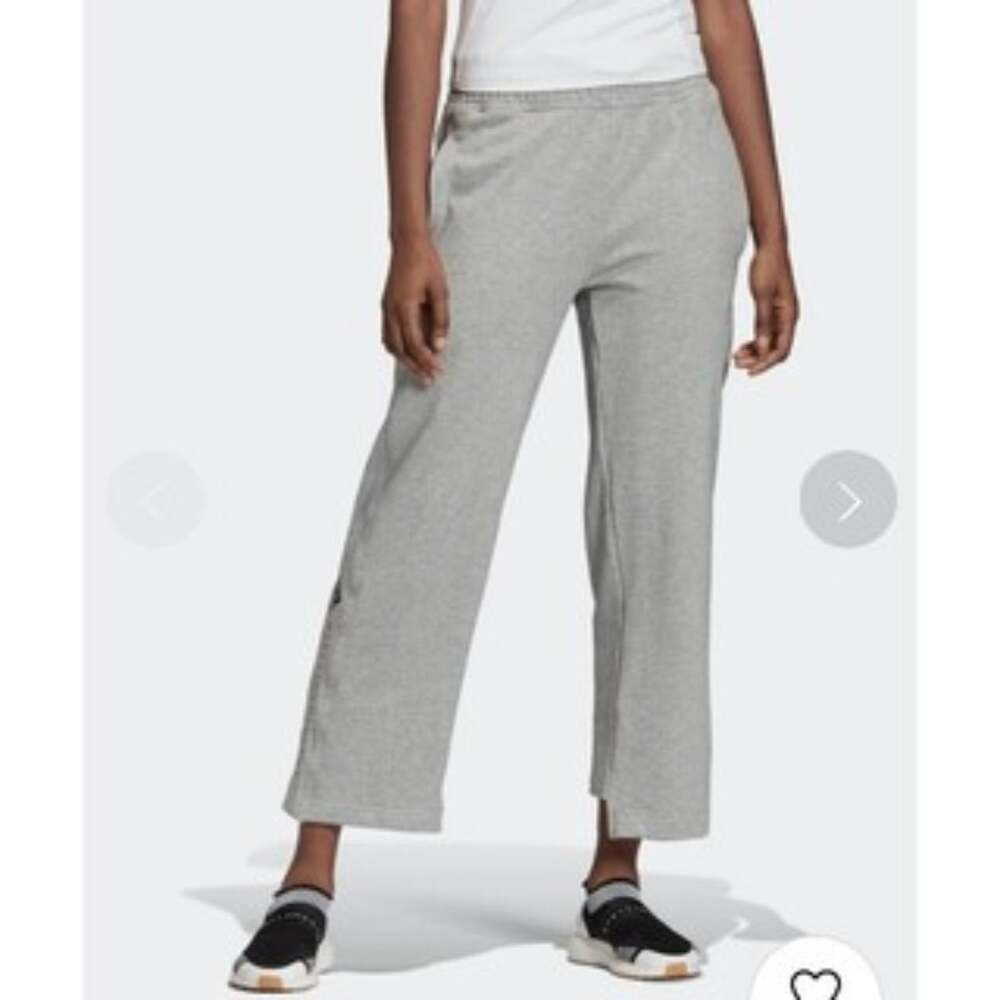 adidas by Stella McCartneyAdidas
by Stella McCartney
Essentials Sweatpants